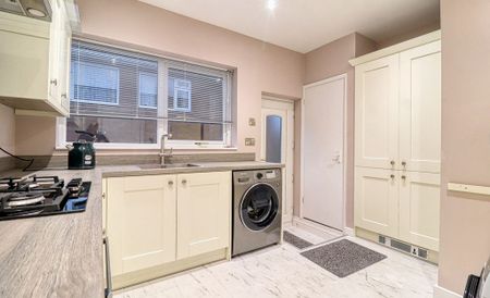 The Dales, Scunthorpe - Photo 4