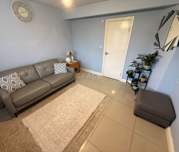 Wincanton Road, Reading - Photo 1