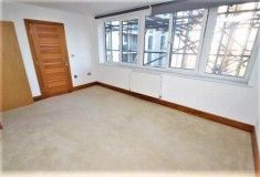 2 bed Apartment for Rent - Photo 1