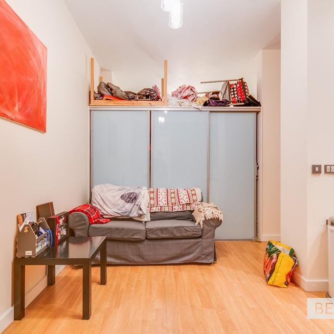 1 bedroom flat to rent - Photo 1