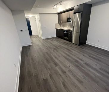 2545 simcoe Street #1209 - Photo 2