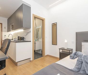 Studio for rent in Lisbon, no pets or smoking - Photo 4