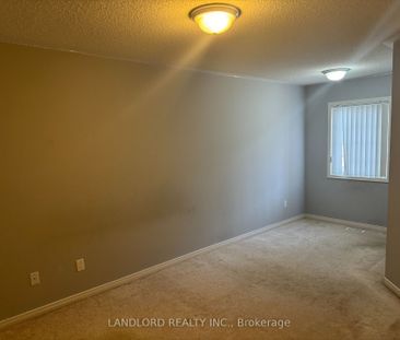 Condo Townhouse For Lease | W8062450 - Photo 3