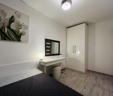 Po remoncie | Loggia | Świetna komunikacja - Photo 2