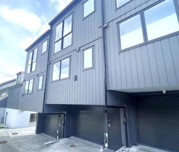 Brand new townhouse in Onehunga - Photo 4