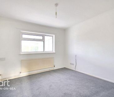 2 bedroom bungalow to rent - Photo 3