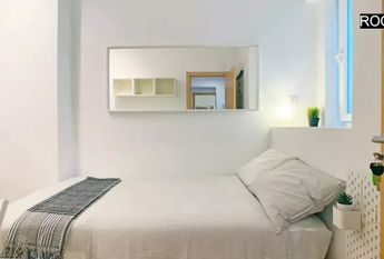 Paseo del Doctor Vallejo-Nájera, Madrid, Community of Madrid 28005