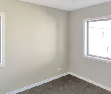 Waterloo Living - Photo 4