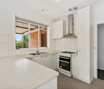 3 Bedroom Spacious Family Home! - Photo 6