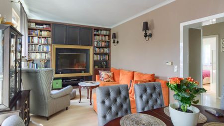 Komfortowe z balkonem w kameralnej willi miejskiej - Photo 3