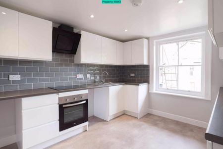 2 bedroom flat to rent - Photo 3