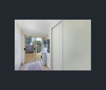 Spacious Family Home in Thabeban - Modern Comfort & Great Location! - Photo 6