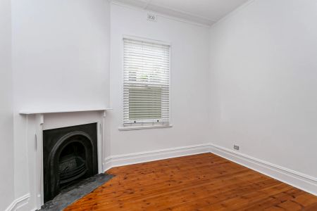 7 Medway Street, - Photo 3