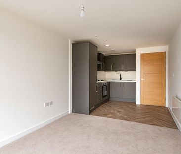Raleigh, 5 High Street, Sittingbourne, Kent, ME10 - Photo 1