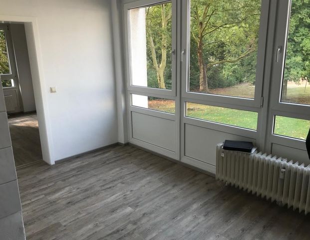 Demnächst frei! 3-Zimmer-Wohnung in Duisburg Neumühl - Foto 1