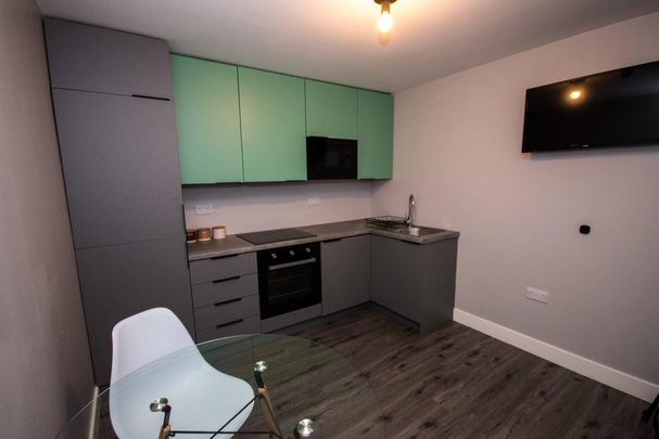 3 bedroom apartment to rent - Photo 1