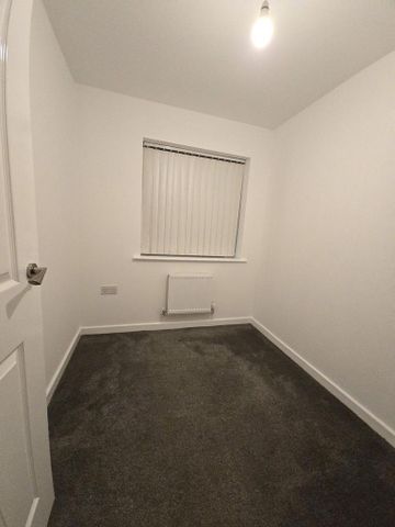 3 bedroom detached house to rent - Photo 5