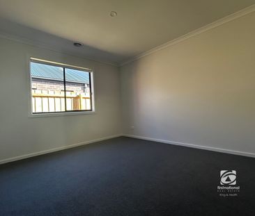 EASY MODERN LIVING - Photo 3