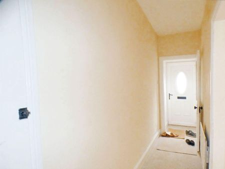 2 bed lower flat to rent in NE24 - Photo 5