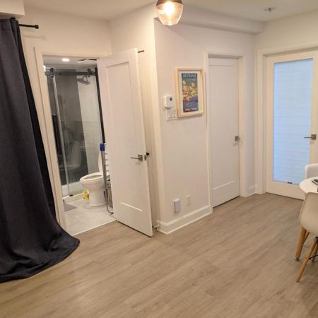 4 1/2 – CESSION DE BAIL PLATEAU MONT-ROYAL – DISPO LE 11/12/2025 - Photo 4