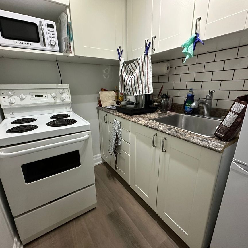 For Lease - 78 Warren Road Unit# 506, Toronto, Ontario - Photo 1