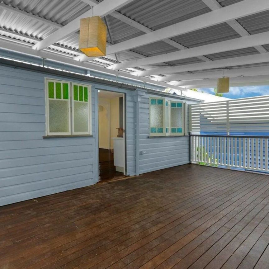 31 Ross Street, Woolloongabba. - Photo 1