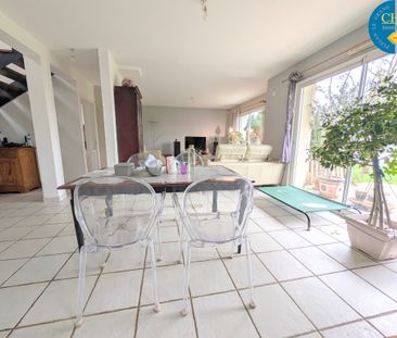 Location Maison 7 pièces 170m² GUER 56380 - Photo 4
