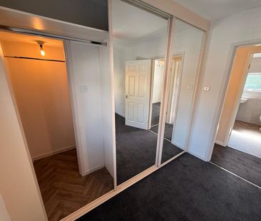 19 Clarke Avenue, Birkenhead - Photo 4
