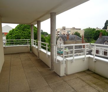 Location Appartement 2 pièces 51m² ST JEAN DE BRAYE 45800 - Photo 4