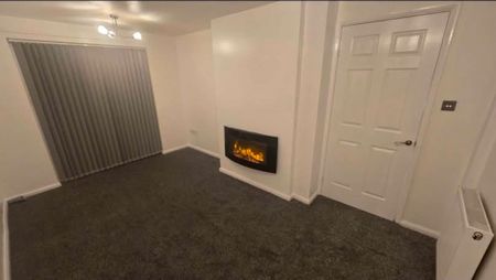 1 Bed Bungalow, Shardale Gardens, NG6 - Photo 2