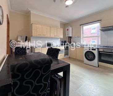 3 Bedroom Mid Terraced House for rent in Newport Mount - Photo 4