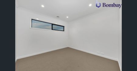 Location Space & Comfort - Photo 3