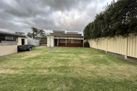 Close to CBD - Photo 5