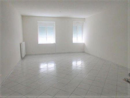 : Appartement 92.5 m² à ST ETIENNE - Photo 4