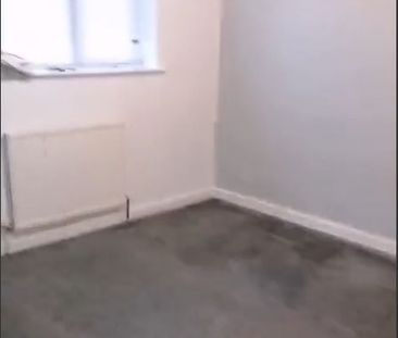 Room in a Shared House, Taylor Street, M18 - Photo 1