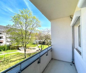 Gut geschnittene 2-Raum-WE mit Balkon im Bitterfelder Dichterviertel - Photo 6