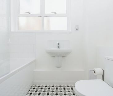 Johnson Court, Rochford - Photo 5