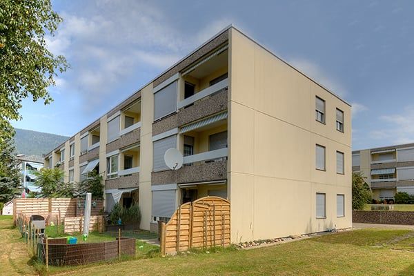 "Living in a quiet location – close to the recreation area and train station" - Photo 1