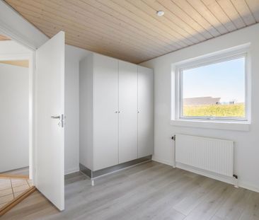 Attraktiv lejebolig i Fraugde, med gratis parkering og familievenligt - Foto 4