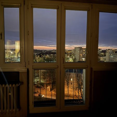 Kawalerka z pięknym widokiem na Panoramę Miasta! - Zdjęcie 2