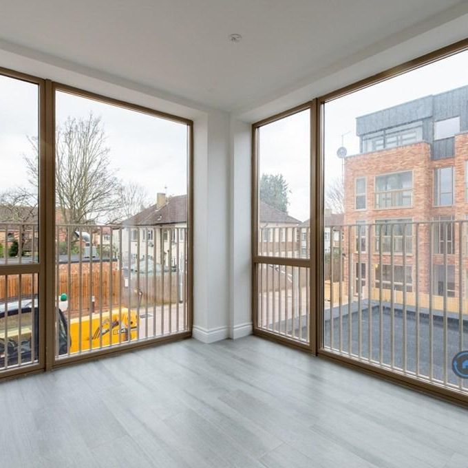 1 bedroom flat to rent - Photo 1