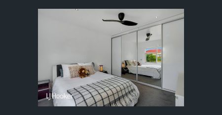 Semaphore Park Beauty - Photo 4