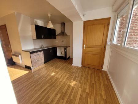 Location Appartement 2 pièces 41m² CAMBRAI 59400 - Photo 3