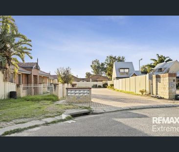 Low Maintenance 3x2 Villa in Central Armadale - Photo 5