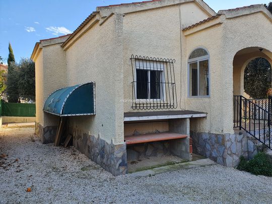 Villa in San Fulgencio, La Marina Urbanisation, for rent - Photo 1