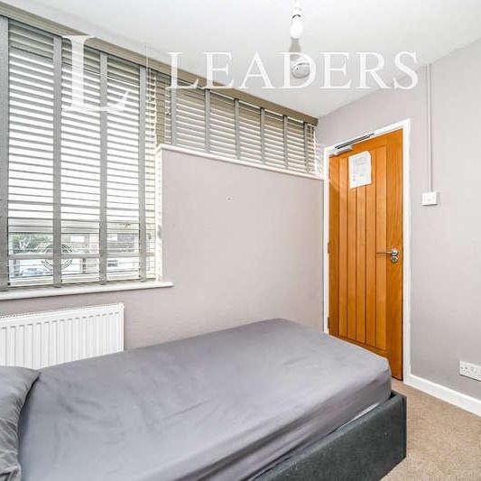 Seaton Drive,bedford, MK40 - Photo 1