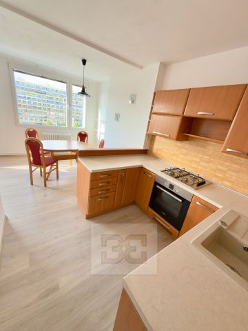 Apartment for rent, 3+kk - 2 bedrooms, 76m - Fotografie 5