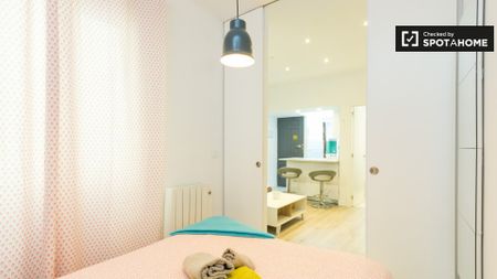 madrid, Community of Madrid 28015 - Photo 4