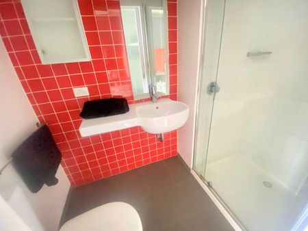 304/139 Bouverie Street, Carlton VIC 3053 - Photo 5