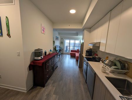 For Lease - 165 Canon Jackson Drive Unit# 414, Toronto, Ontario - Photo 2